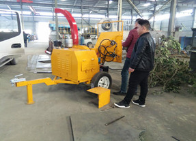 Sawdust Making Machine